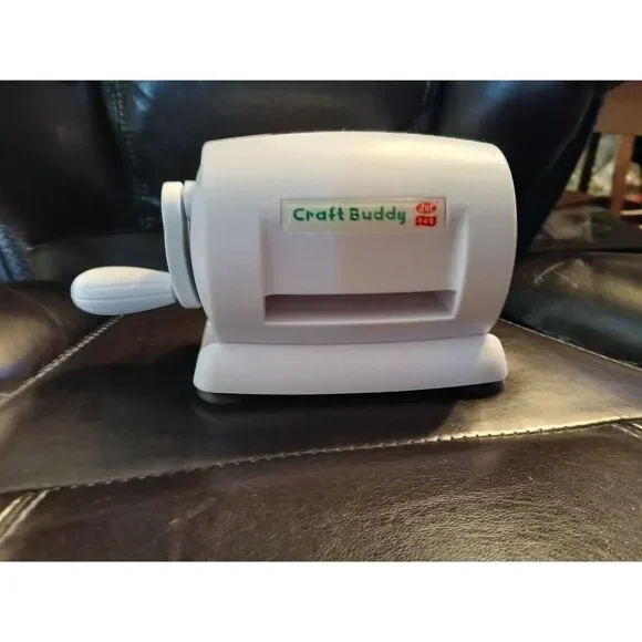 Craft Buddy Die Cutting Machine, 2 Plates, 30 Pc Metal Die, & New Paper - Picture 2 of 16